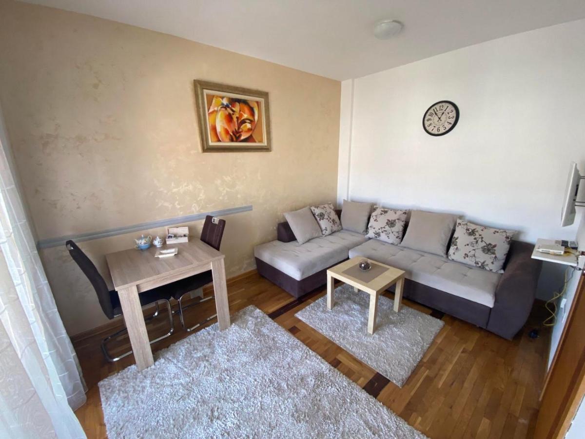 Apartman Bojanic Подгорица Екстериор снимка
